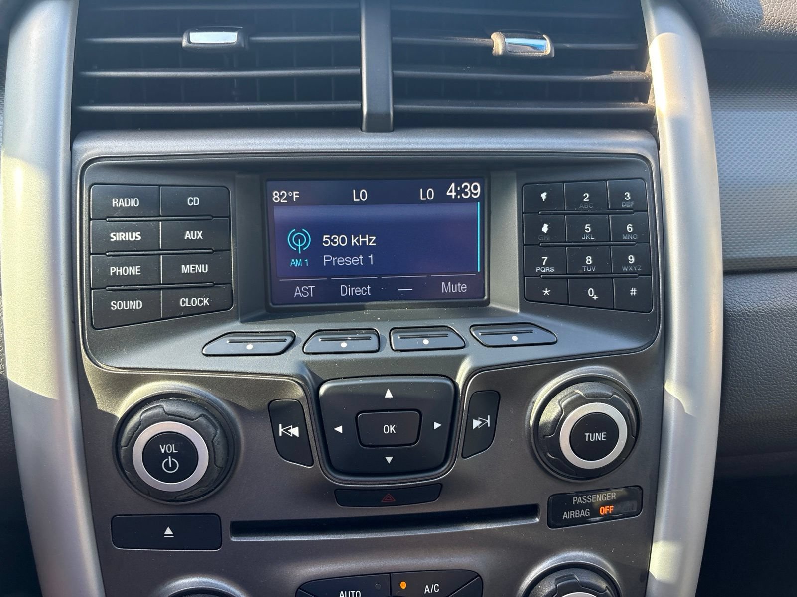 Used 2014 Ford Edge SEL FWD image 22