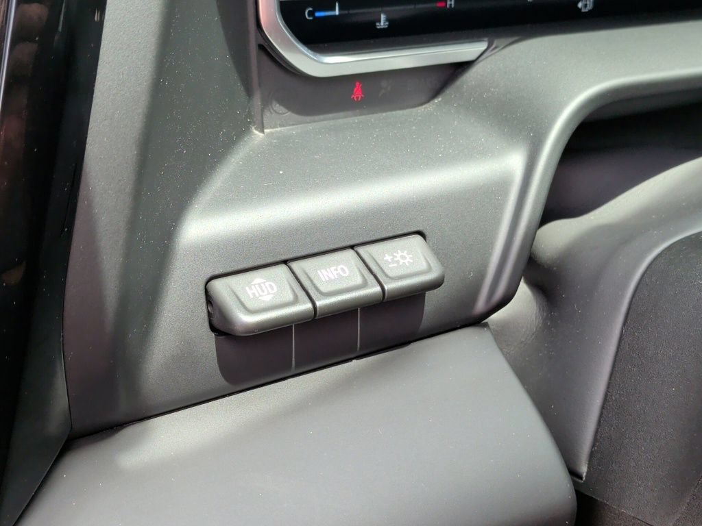 Used 2024 GMC Sierra 2500 AT4 w/ AT4 Premium Plus Package AWD/4WD image 16