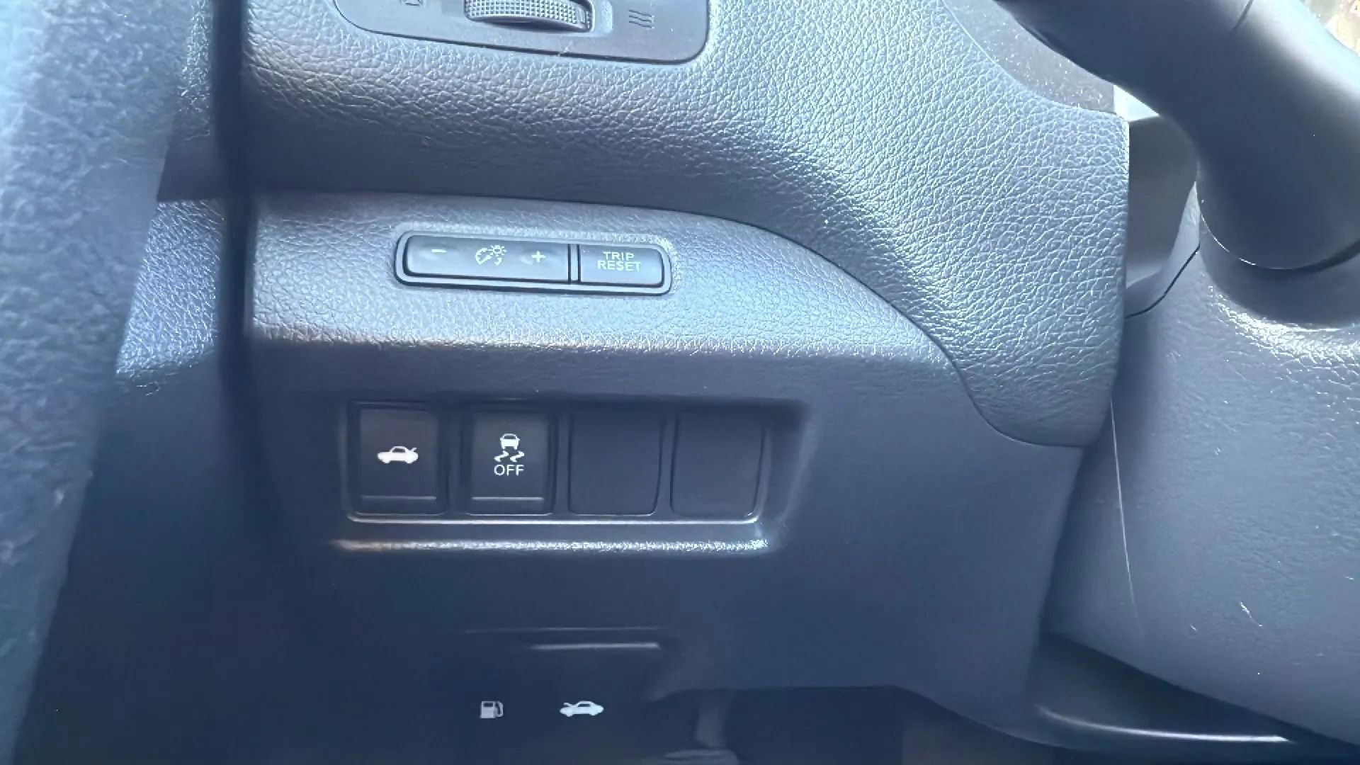 Used 2018 Nissan Altima 2.5 SR w/ SR Special Edition FWD image 14