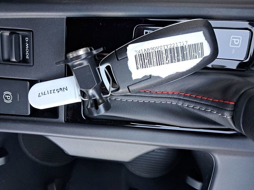 New 2026 Nissan Sentra SR w/ SR Premium Package FWD image 30
