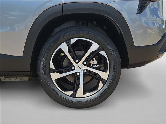 New 2026 Chevrolet Trax RS w/ Driver Confidence Package FWD image 10