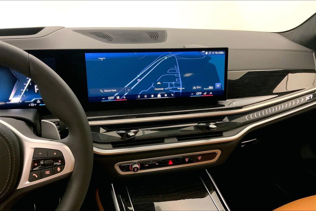 Used 2026 BMW X7 xDrive40i image 5