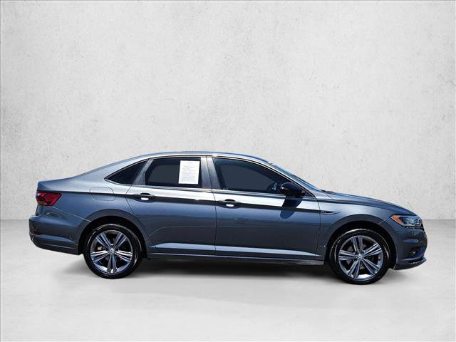 Used 2019 Volkswagen Jetta R-Line FWD image 4