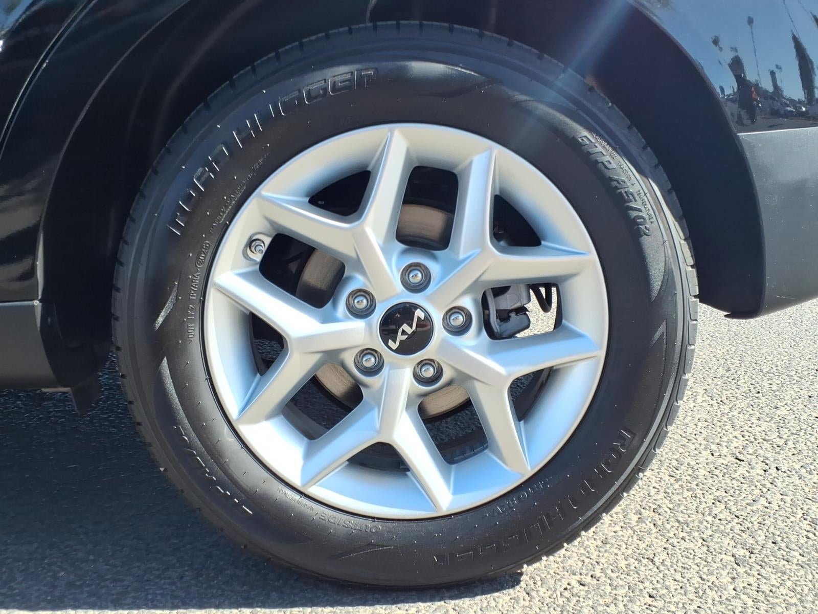 Used 2022 Kia Soul LX w/ Technology Package FWD image 9