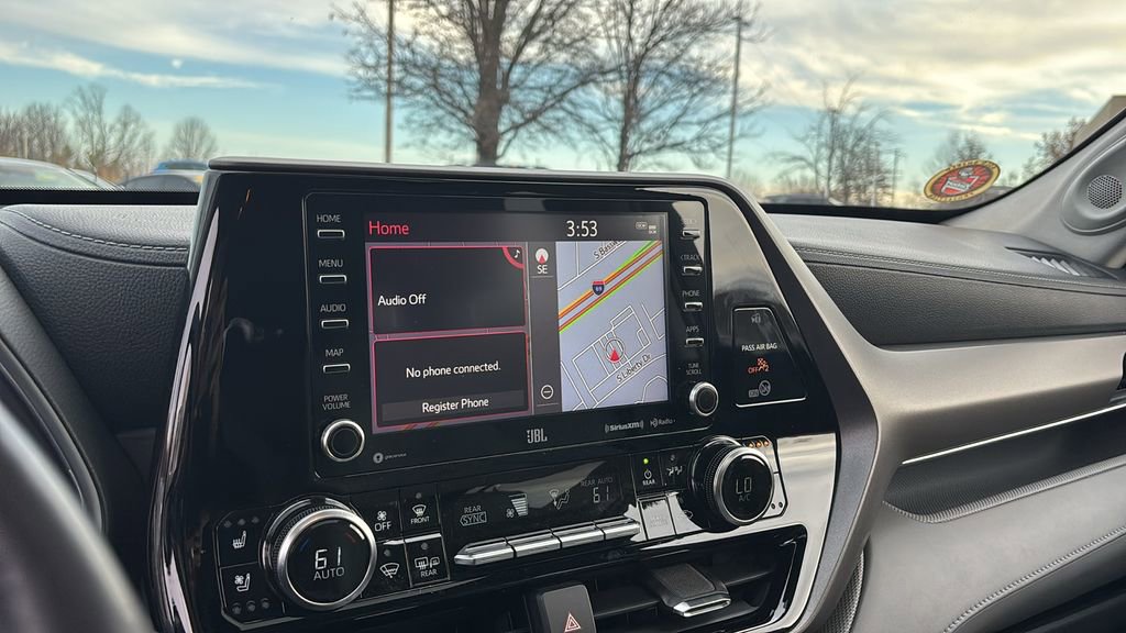 Used 2020 Toyota Highlander Limited image 19