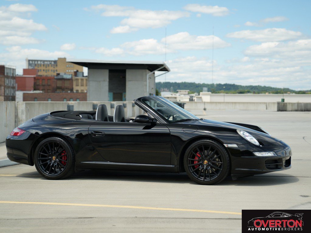Used 2006 Porsche 911 Carrera S image 2