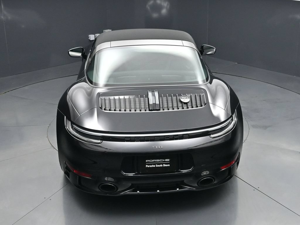 Used 2023 Porsche 911 50th Anniversary Edition AWD/4WD image 17