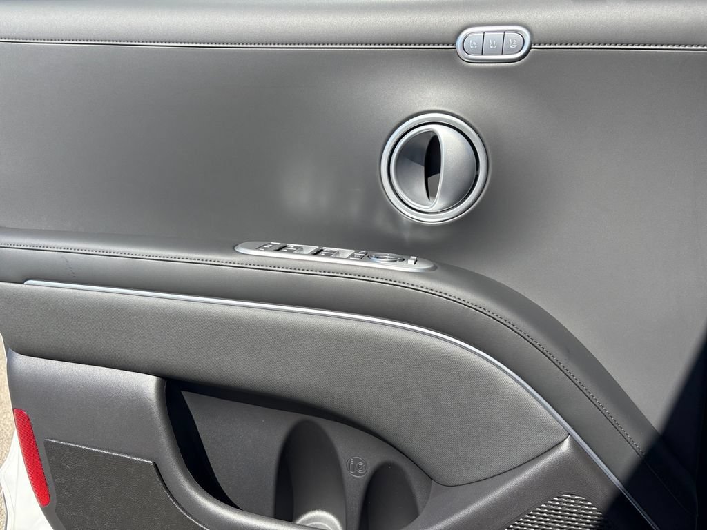 New 2026 Hyundai Palisade Calligraphy FWD image 14