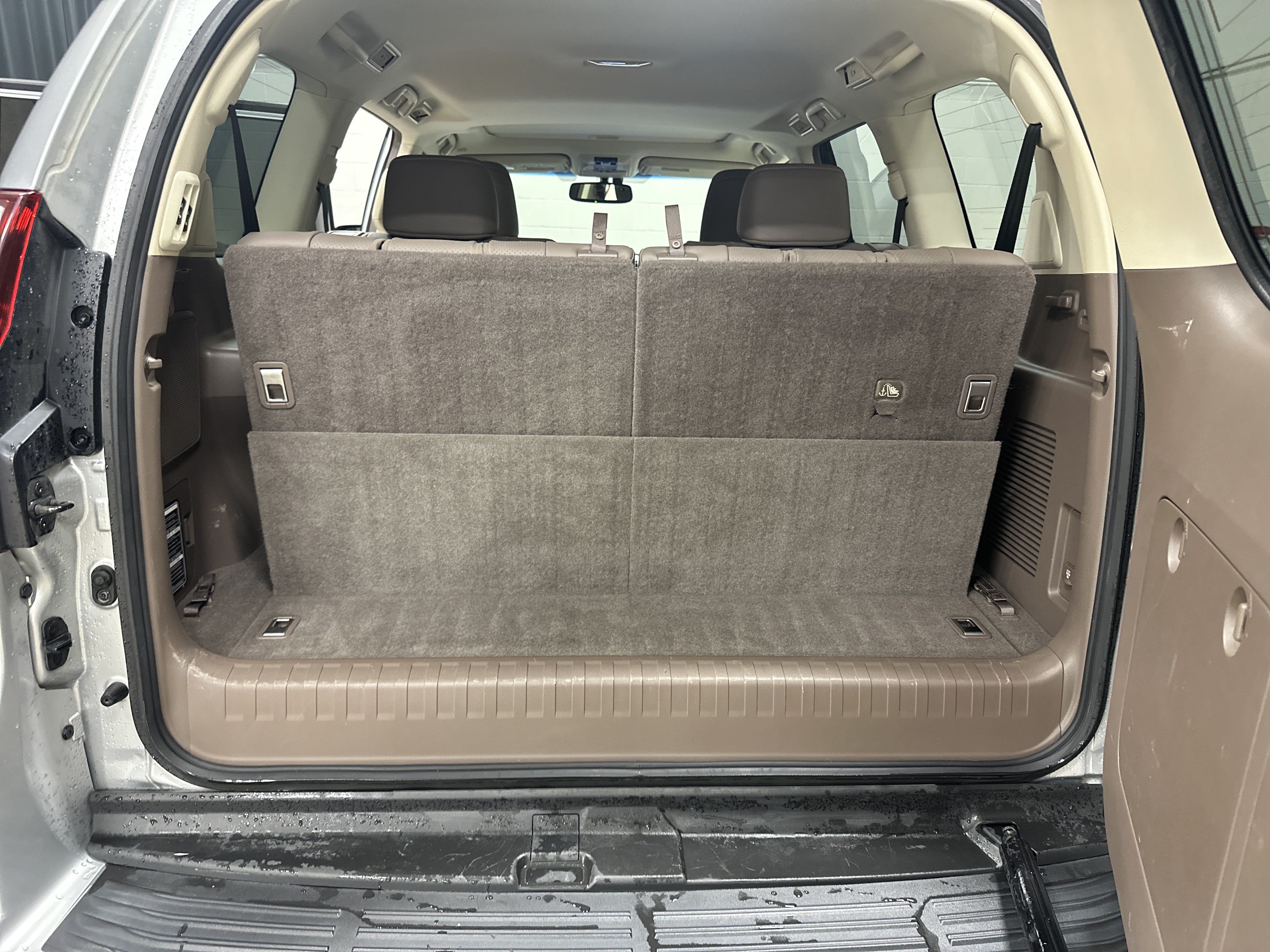Used 2019 Lexus GX 460 Luxury AWD/4WD image 33