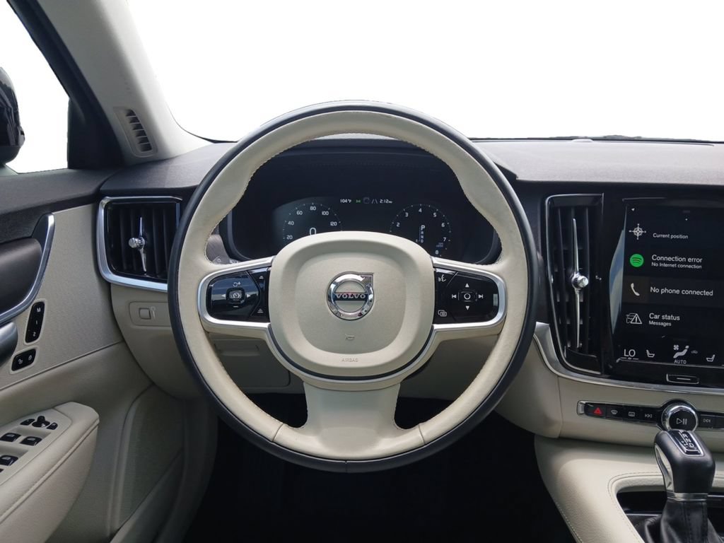 Used 2019 Volvo V90 T6 Cross Country w/ Advanced Package AWD/4WD image 12