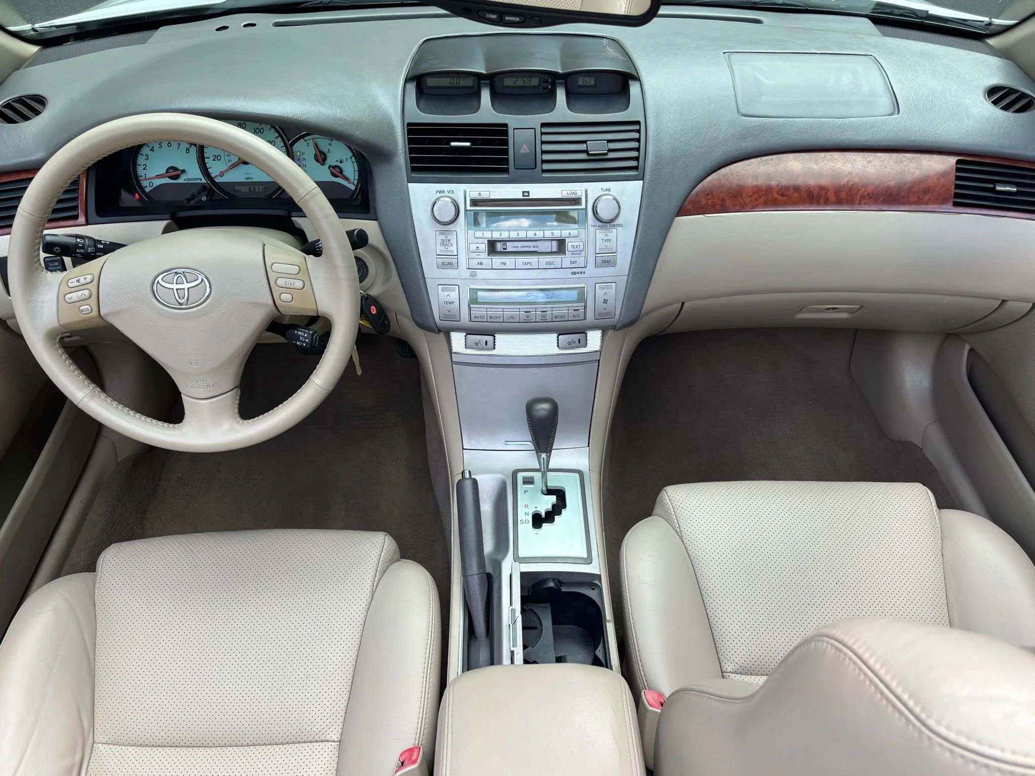 Used 2006 Toyota Solara SLE image 32