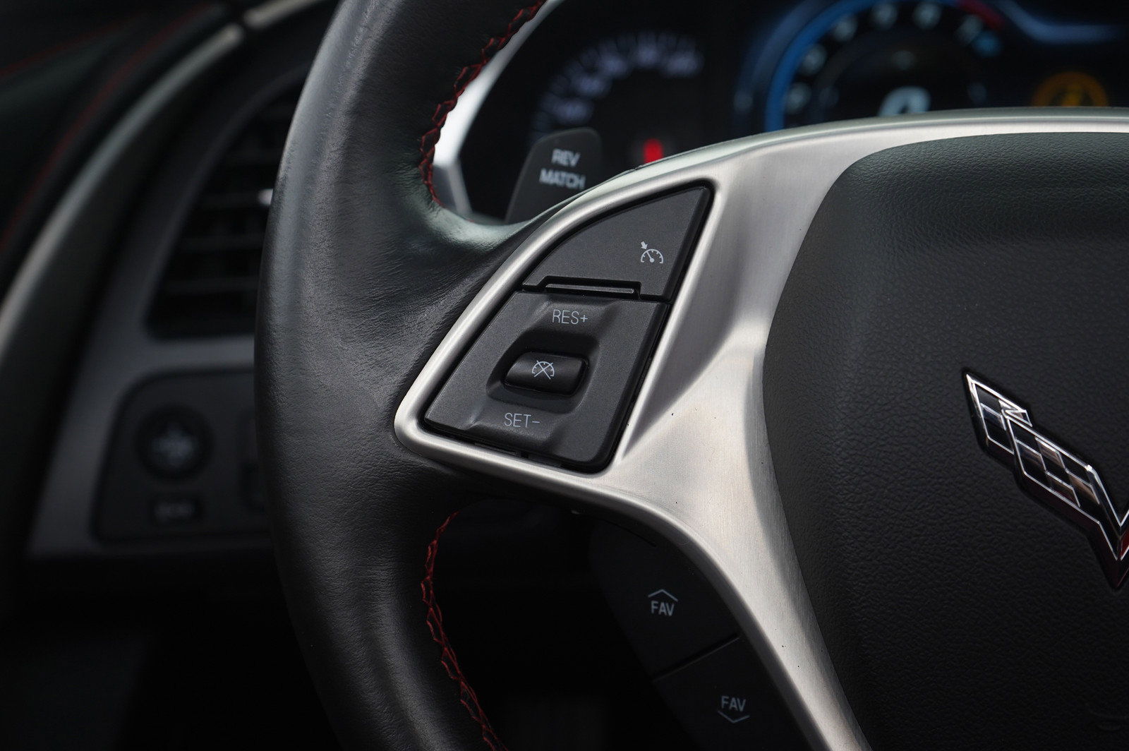 Used 2015 Chevrolet Corvette Stingray Coupe w/ 2LT Preferred Equipment Group image 20