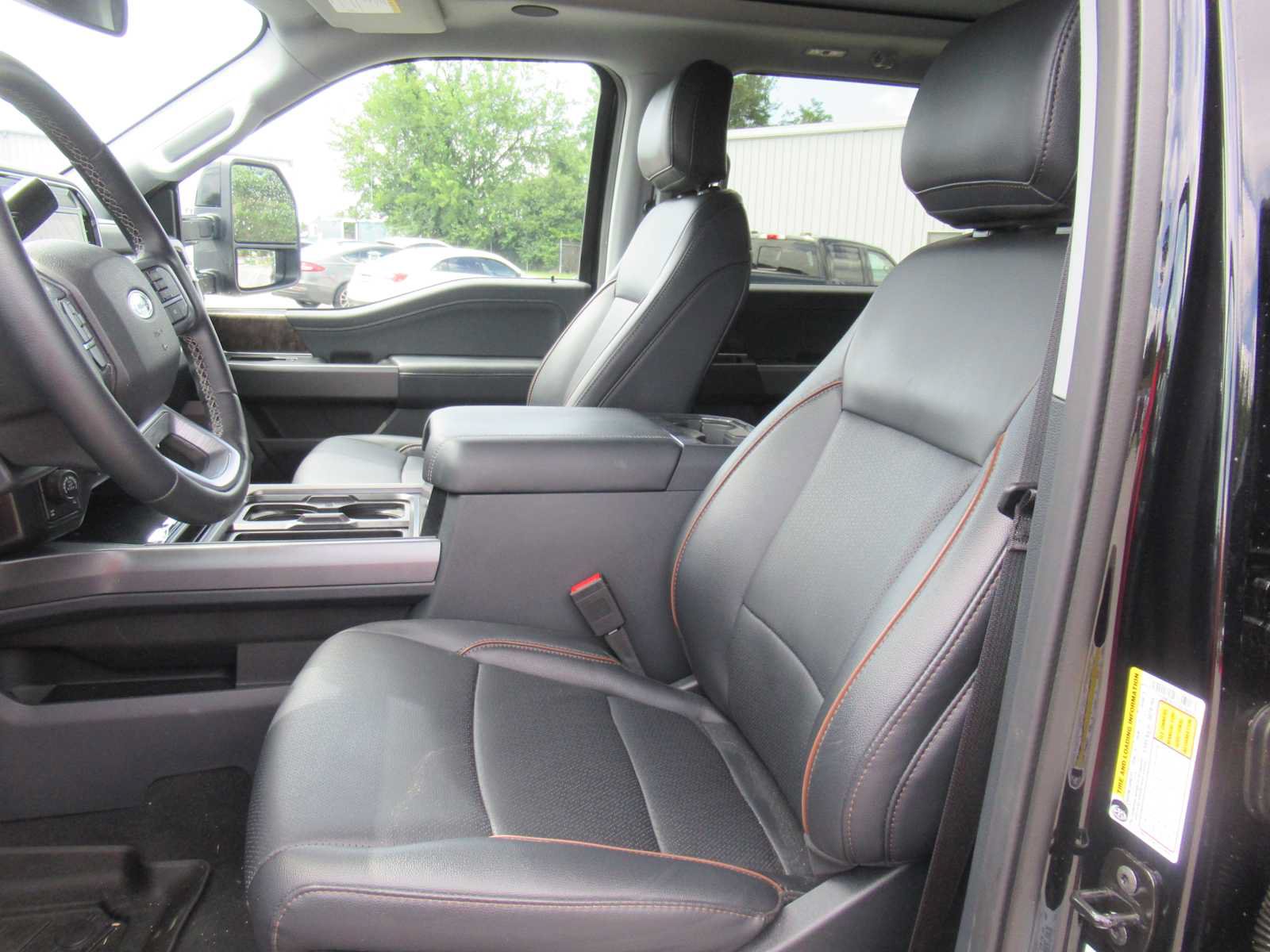 Used 2026 Ford F250 Lariat w/ Tremor Off-Road Package AWD/4WD image 16