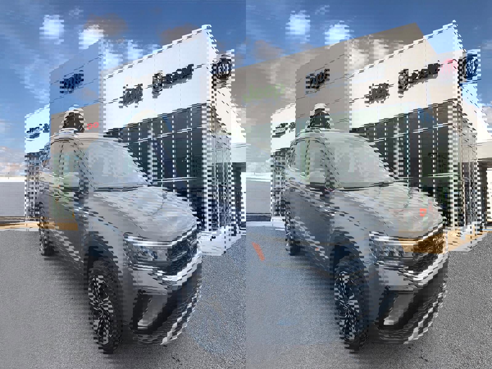 Used 2024 Volkswagen Taos SE