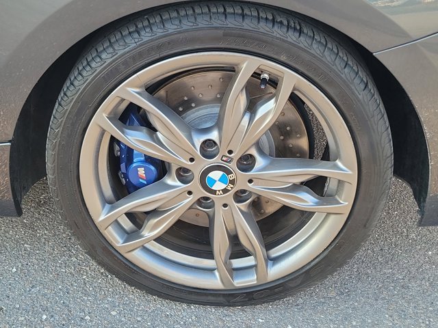 Used 2015 BMW M235i Convertible image 12