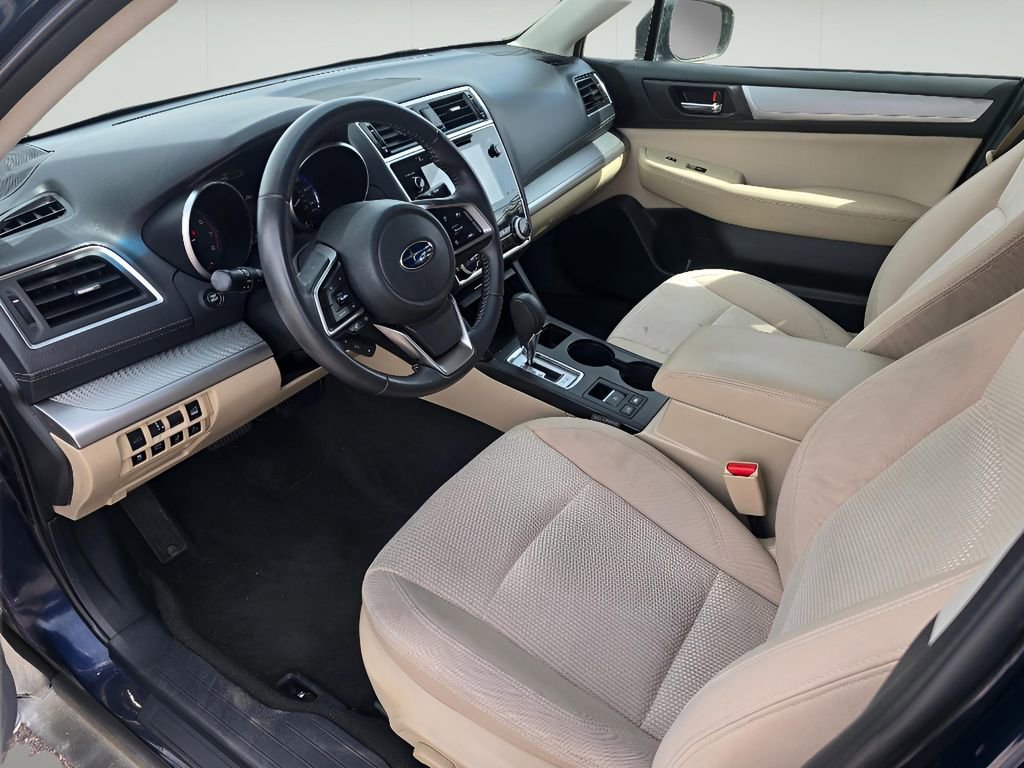 Used 2018 Subaru Outback 2.5i Premium image 18