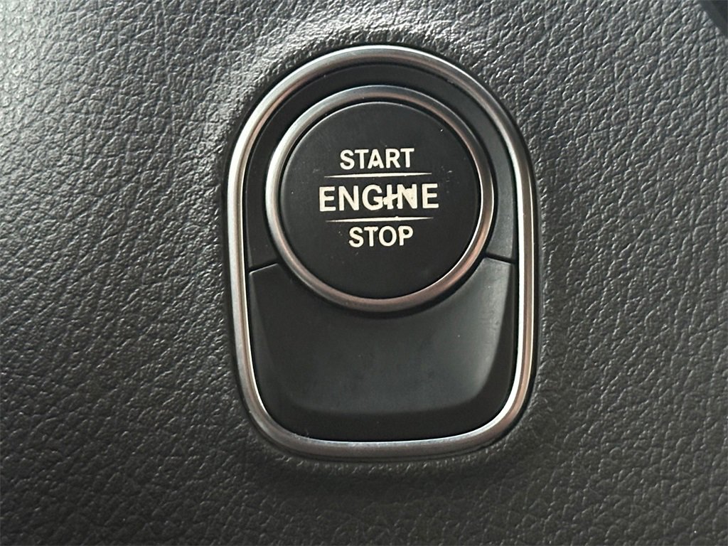 Used 2019 Mercedes-Benz Sprinter 2500 image 31