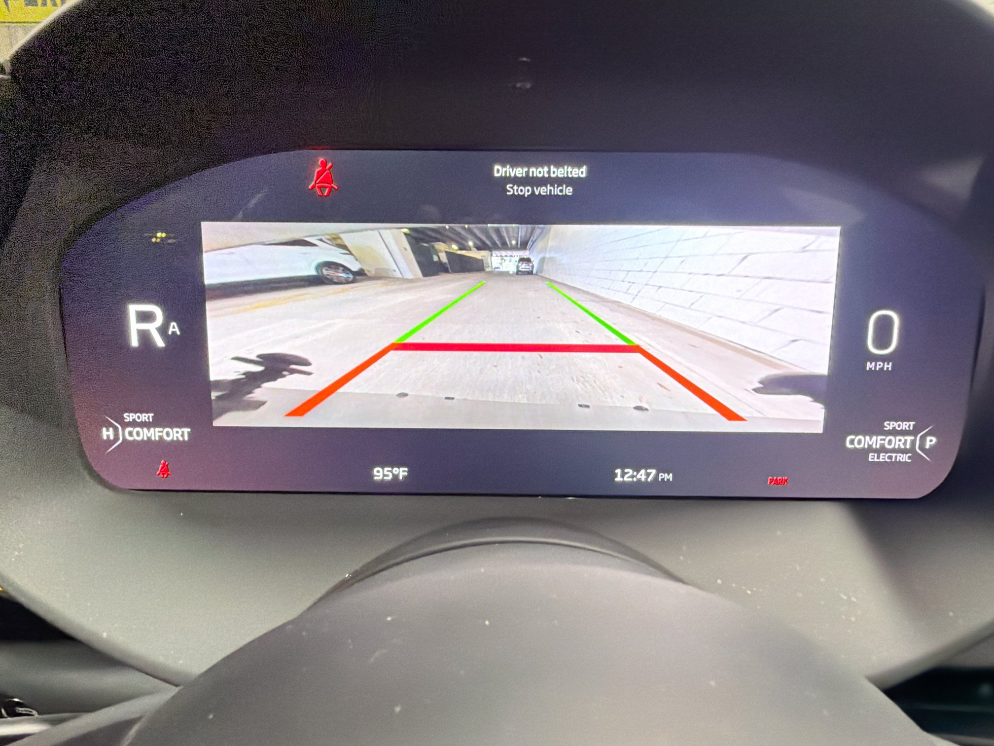 Used 2023 McLaren Artura RWD image 41