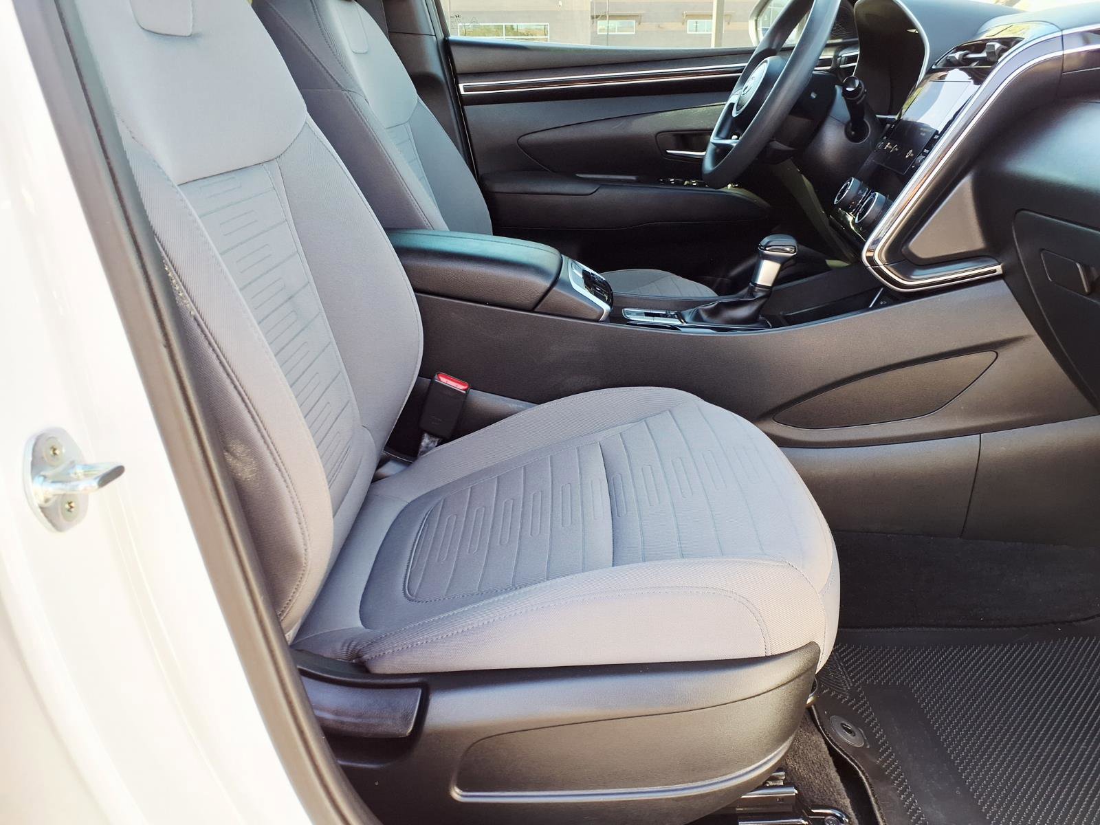 Certified 2022 Hyundai Santa Cruz SEL image 11