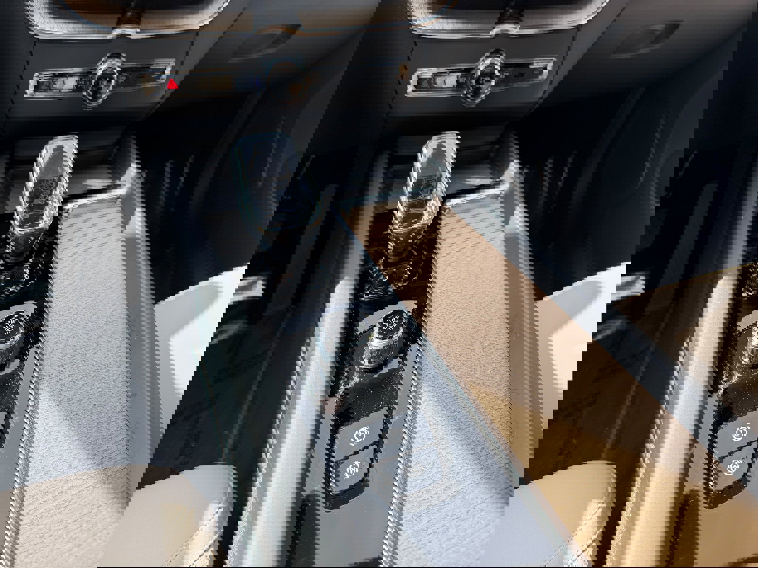 New 2026 Volvo XC60 T8 Plus w/ Protection Package Premier image 13