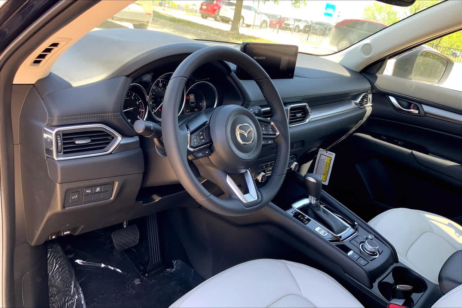 Used 2025 MAZDA CX-5 AWD 2.5 S w/ Preferred Package image 8