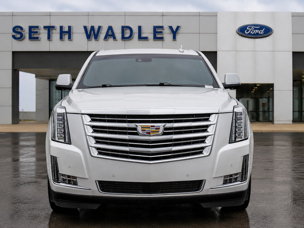 Used 2017 Cadillac Escalade Platinum AWD/4WD image 62