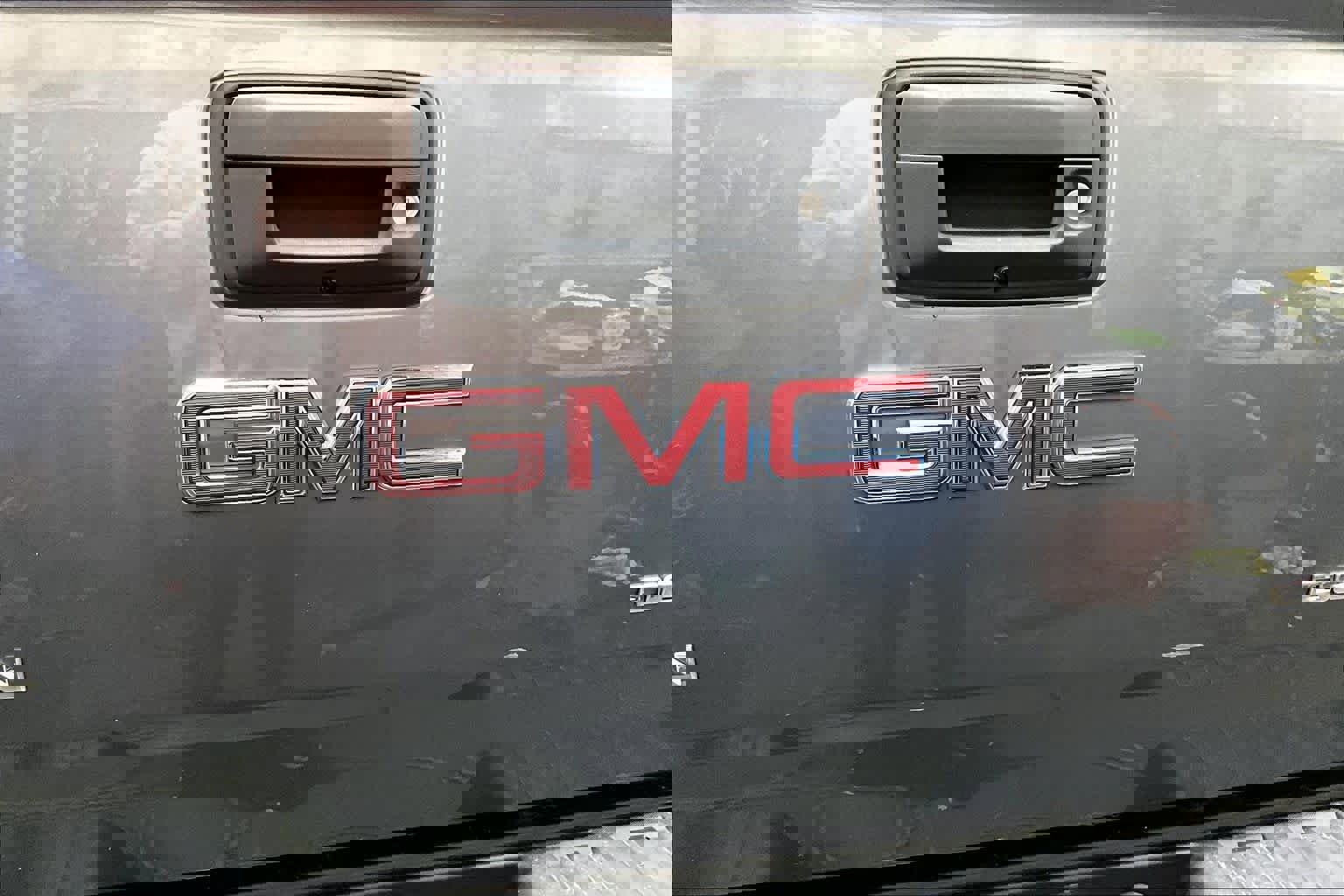 Used 2020 GMC Canyon Denali image 30