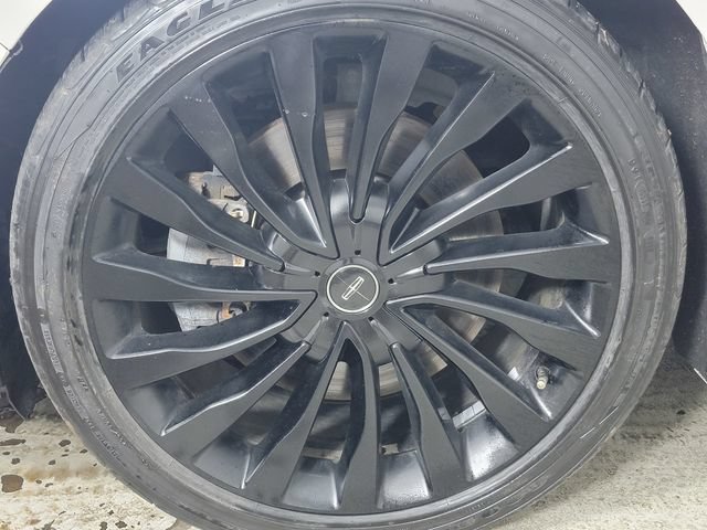 Used 2017 Lincoln Continental Black Label w/ Climate Package AWD/4WD image 10