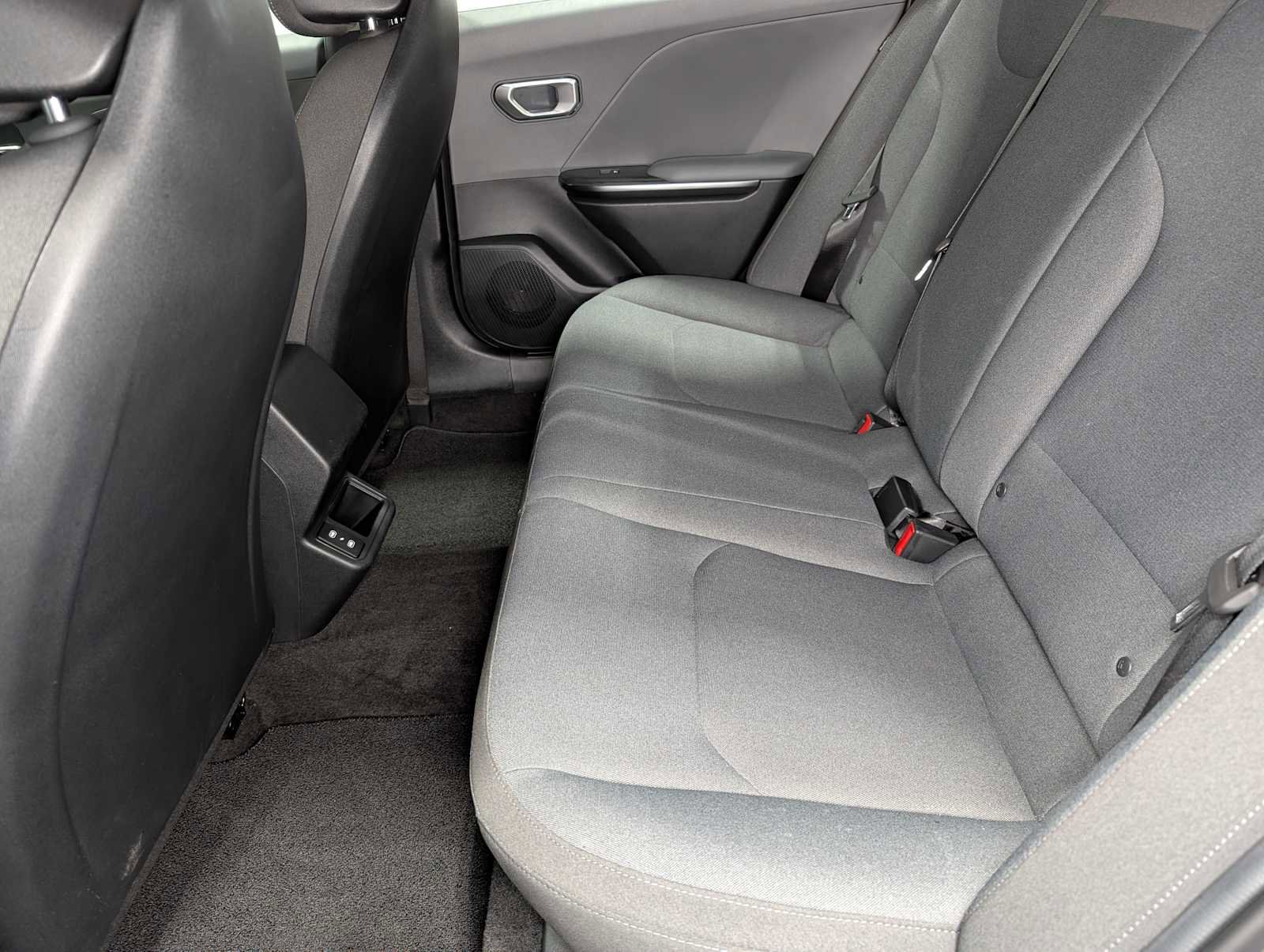Certified 2025 Kia K4 FWD image 22