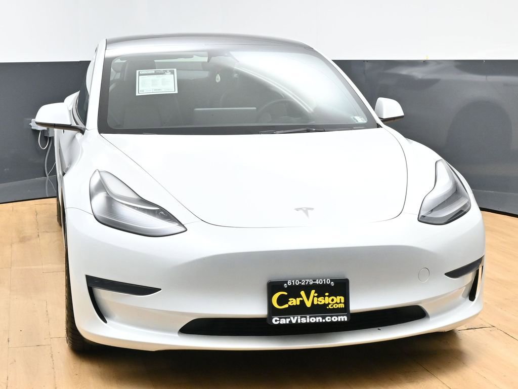 Used 2023 Tesla Model 3 Standard Range RWD image 3
