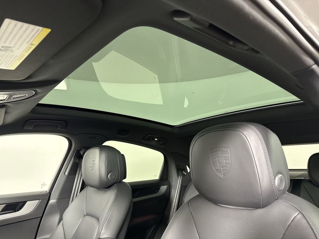 New 2026 Porsche Cayenne S image 42