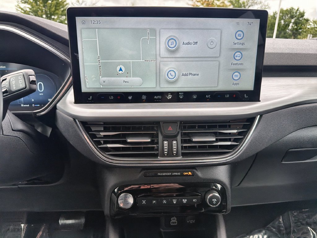 Used 2024 Ford Escape Platinum AWD/4WD image 12