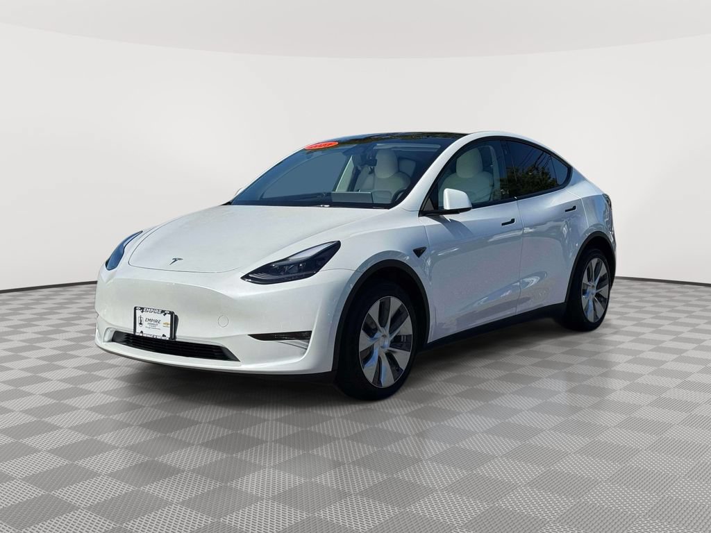 Used 2023 Tesla Model Y Long Range AWD/4WD image 3