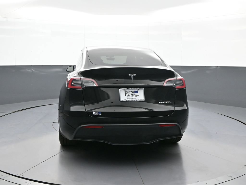 Used 2025 Tesla Model Y Long Range AWD/4WD image 7