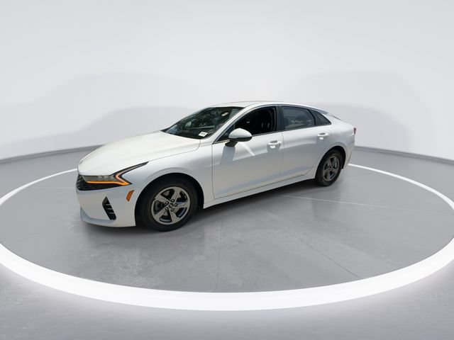 Used 2022 Kia K5 LXS FWD image 4