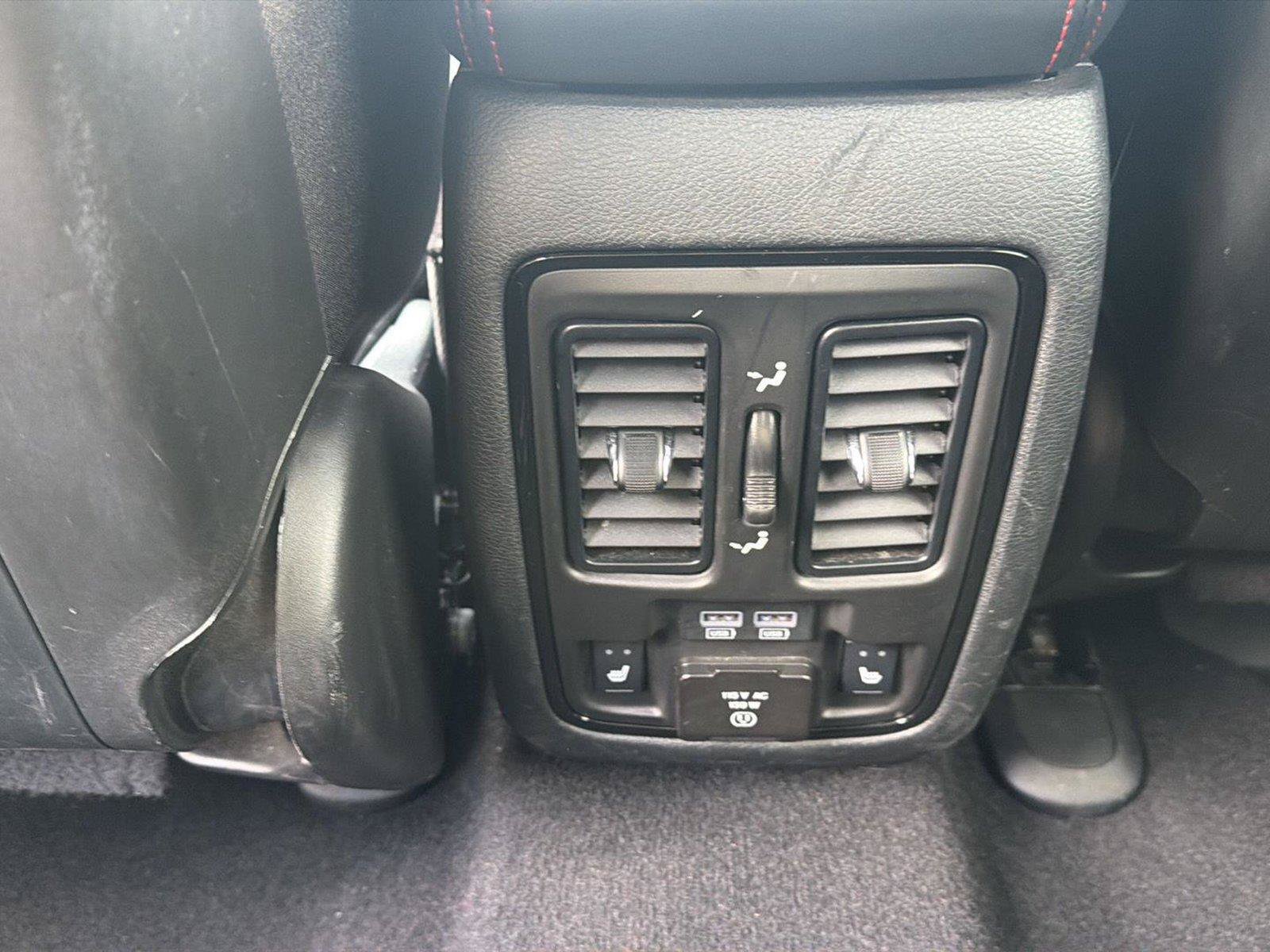 Used 2024 Dodge Durango GT AWD/4WD image 27
