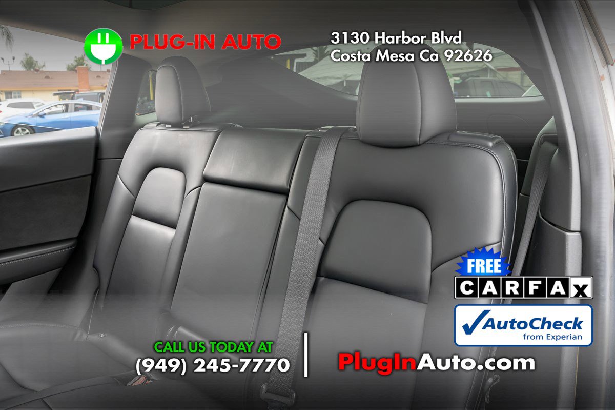 Used 2021 Tesla Model Y Performance image 12