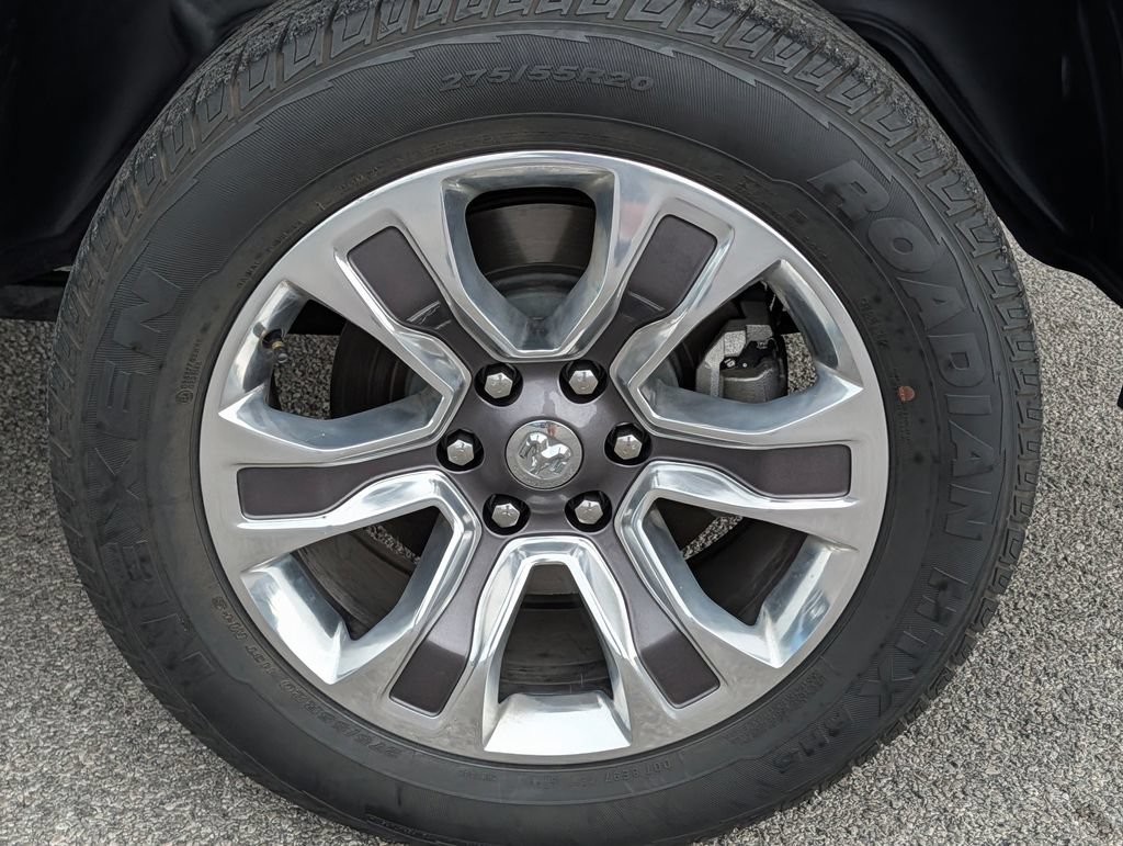 Used 2023 RAM 1500 Limited AWD/4WD image 9