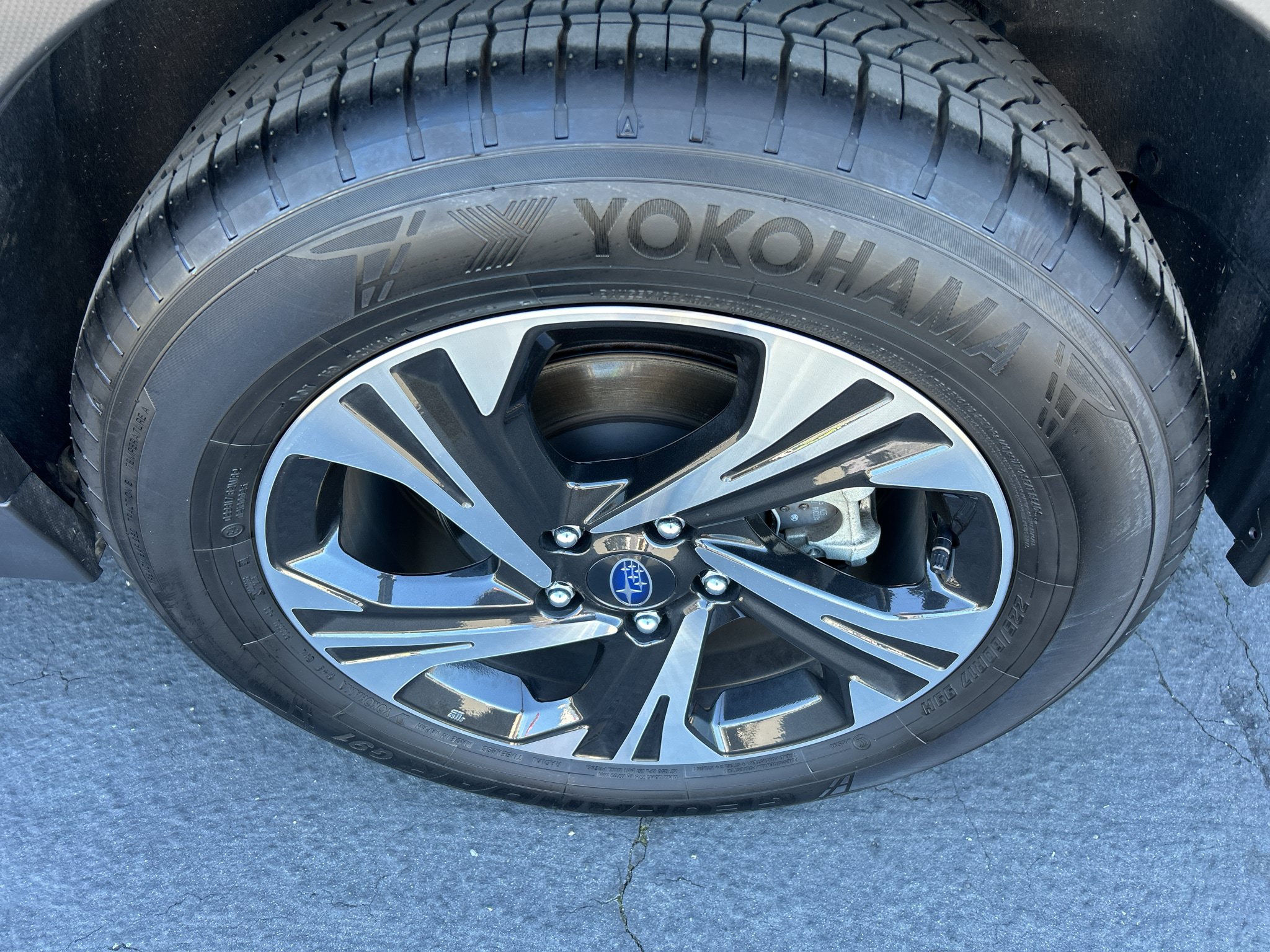 Certified 2025 Subaru Crosstrek 2.5i Premium AWD/4WD image 9