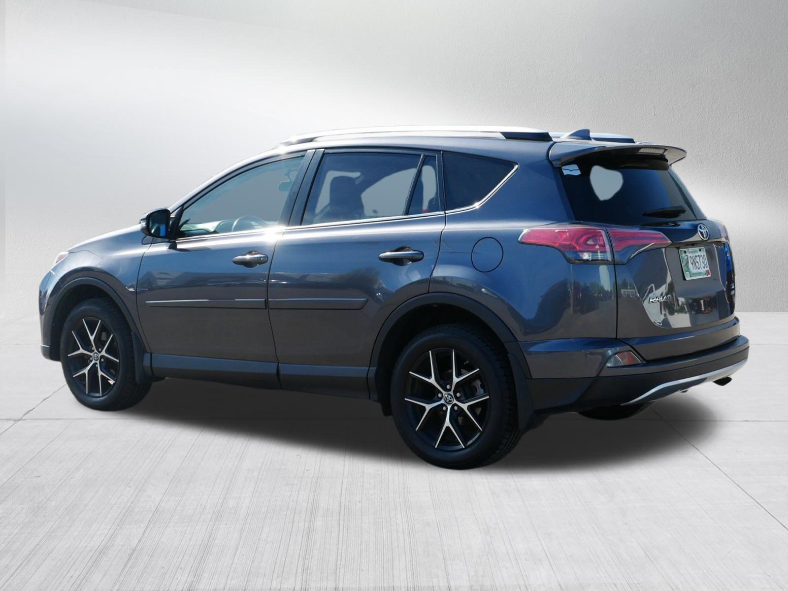 Used 2016 Toyota RAV4 SE w/ Protection Package AWD/4WD image 5