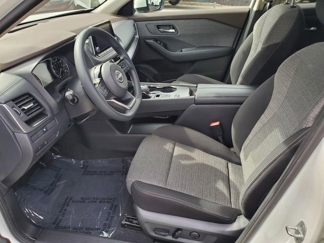 Certified 2023 Nissan Rogue SV FWD image 14