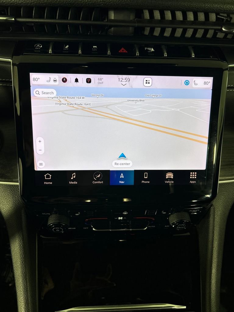 Used 2024 Jeep Grand Cherokee Limited image 14