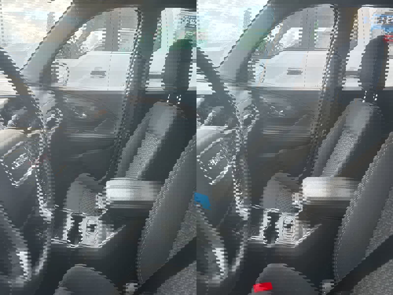 Used 2018 GMC Terrain SLE image 29