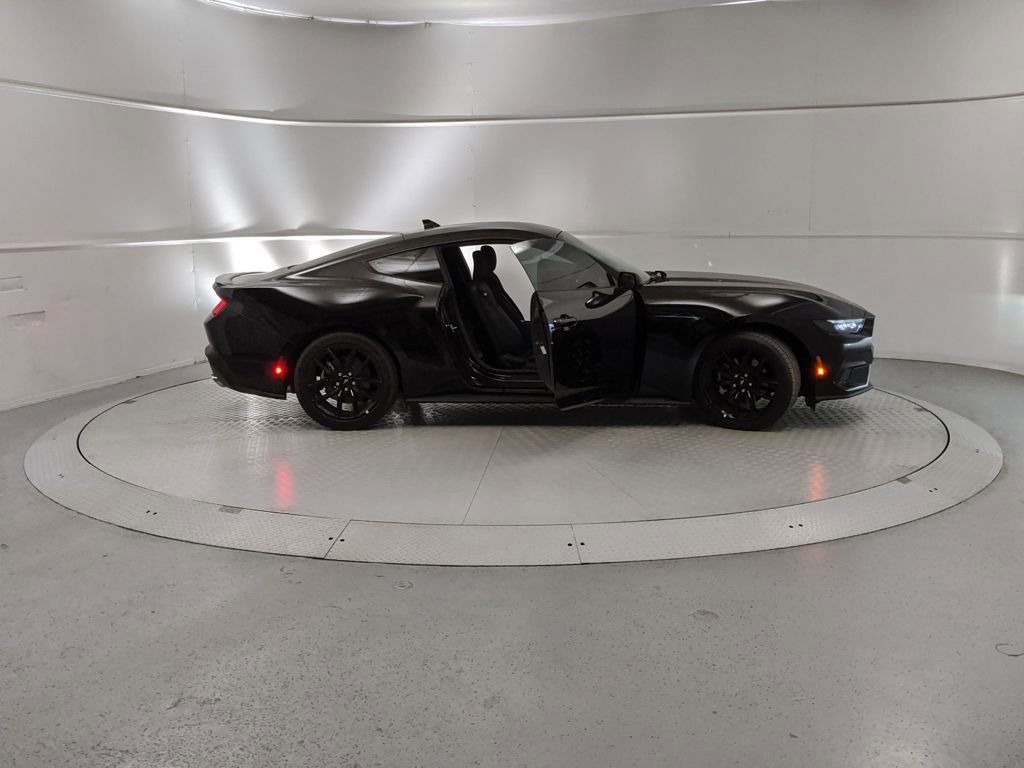 New 2025 Ford Mustang Coupe image 8