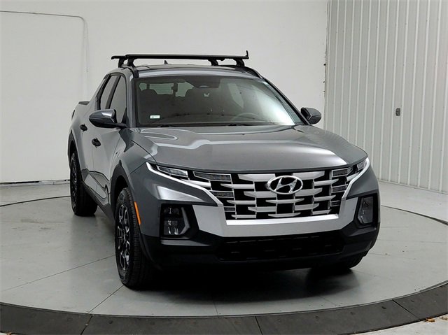 Used 2024 Hyundai Santa Cruz SEL w/ Activity Package image 2