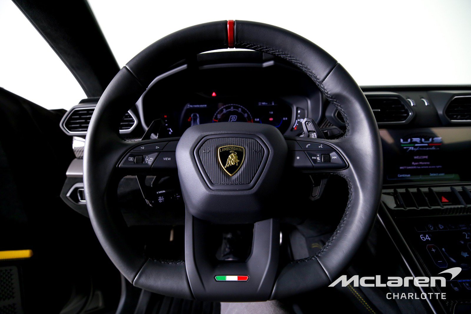 Used 2024 Lamborghini Urus Performante AWD/4WD image 14