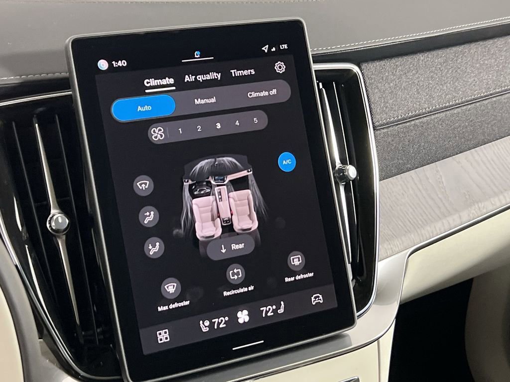 New 2026 Volvo XC90 B5 Ultra w/ Protection Package image 15