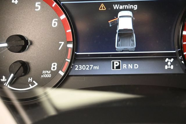 Used 2023 Nissan Frontier PRO-4X w/ Pro Convenience Package AWD/4WD image 18