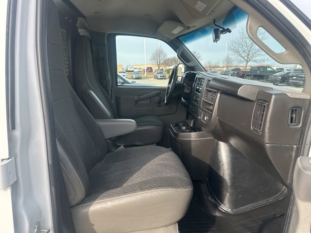 Used 2024 Chevrolet Express 2500 Work Van w/ Driver Convenience Package image 19
