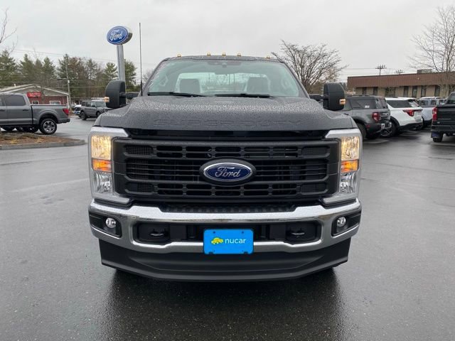 New 2026 Ford F250 XL w/ XL Chrome Package image 2